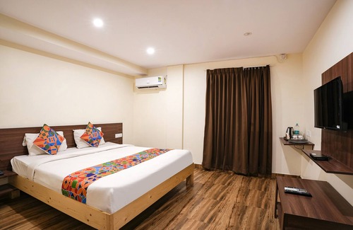 HBR Layout Hotel | Fabhotel Shreyas Shack