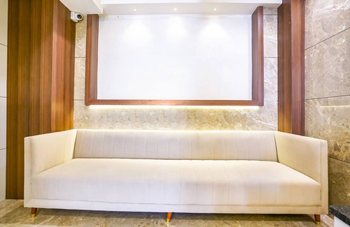 Bhandup West Hotel | FabHotel Shubham Inn