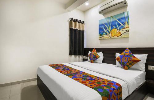 Rajkot Hotel | FabHotel SK