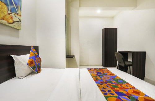 Rajkot Hotel | FabHotel SK