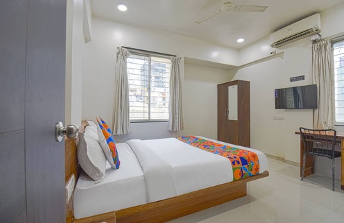 Baner Hotel | Fabhotel Skylight Studio Rooms