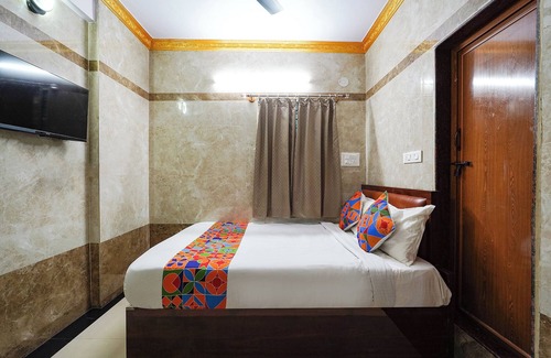 Rajajinagar Hotel | Fabhotel Sn Residency