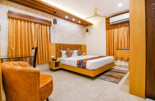 Bhubaneshwar Hotel | FabHotel Sonali Golden Palace - Nr Bhubaneswar Railway Station