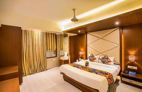 Kandivali Hotel | FabHotel Spring inn - Nr Borivali Station