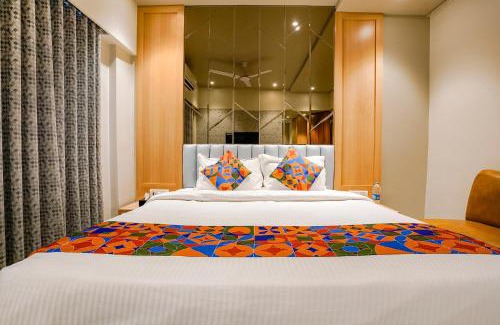 Mira Road East Hotel | FabHotel Springs Lodging