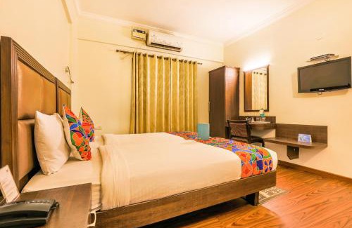 Bellandur Hotel | FabHotel Sri Krishna Suites - Bellandur