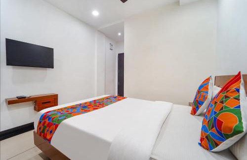 Kaloor Hotel | FabHotel Stratford