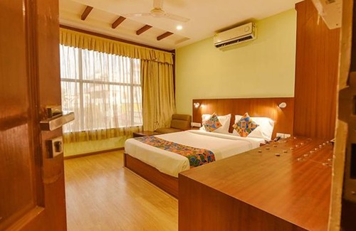 BTM Layout Hotel | Fabhotel The Btm Palace