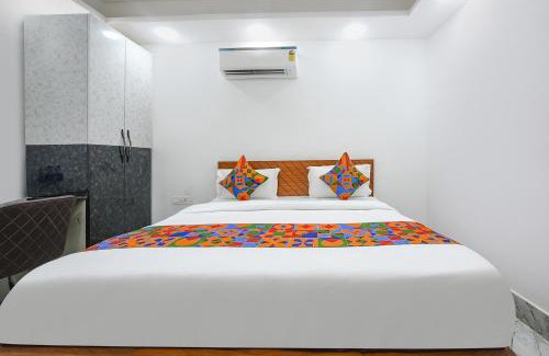 Sainik Farm Hotel | FabHotel The Cozy Cloud