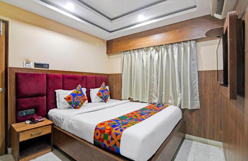 Taltala Hotel | FabHotel The Crystal - Near New Market