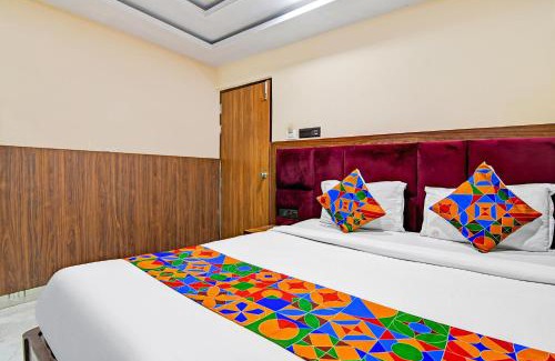 Taltala Hotel | FabHotel The Crystal - Near New Market