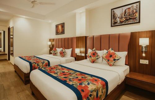 Adarsh Nagar Hotel | FabHotel The Kailash Dev - Near Azadpur Metro