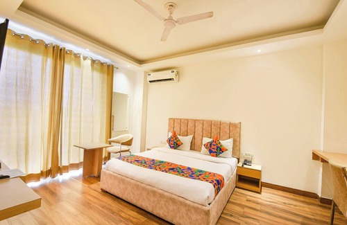 Sector 40 Hotel | Fabhotel The Prime Land