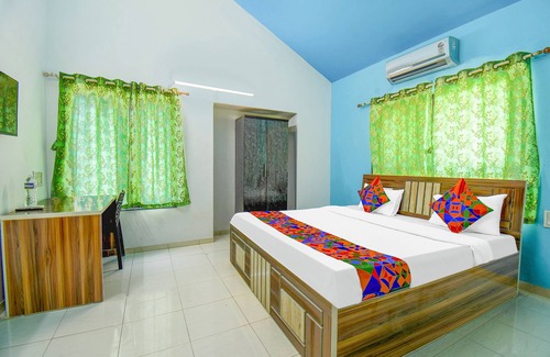 Paud Hotel | FabHotel The Star Heaven