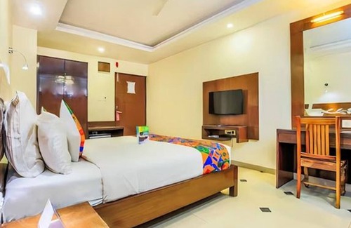 Adarsh Nagar Hotel | FabHotel Tipsyy Inn Suites