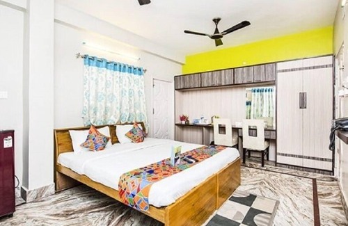 Sector 1 Hotel | FabHotel Transit Guest House