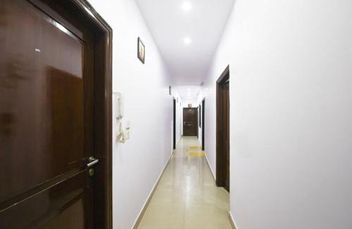 New Delhi Hotel | FabHotel Tulip Sarover