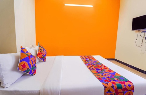 Coimbatore Hotel | FabHotel Virksham
