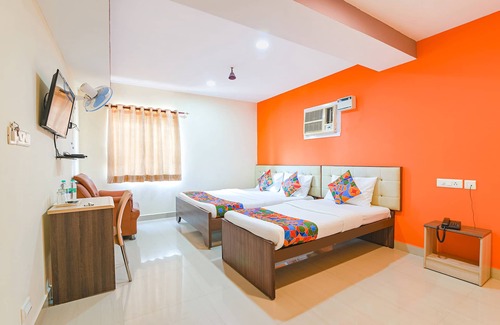 Nandambakkam Hotel | Fabhotel Vrj Residency