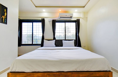 Nanded Hotel | Fabhotel White House