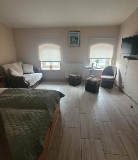Mielno Hostel | Fabryka Słodkości Mielno - 2