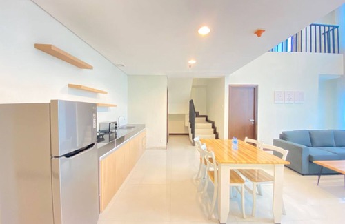 Braga Apartment | Fabulous 2Br Loft Apartment With Private Bathub At El Royale