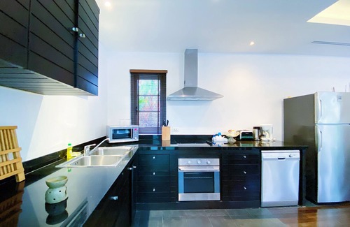 Cherngtalay Villa | Fabulous 2br pool villa walk to Bangtao beach and Catch club