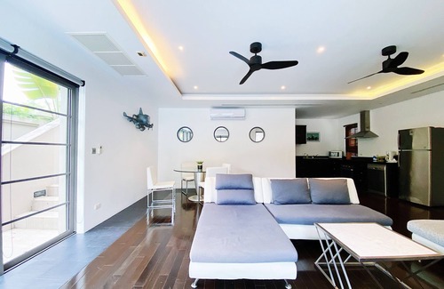 Cherngtalay Villa | Fabulous 2br pool villa walk to Bangtao beach and Catch club
