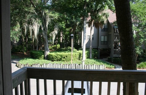 Palmetto Dunes Condo | Fabulous Beach Condo! 2 minute walk to the sand, and less than 5 to Pickleball!