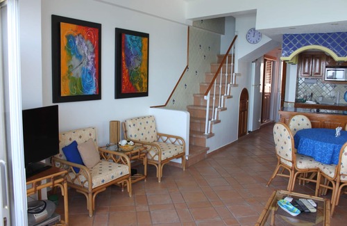 South Shore Hotel Area Condo | Fabulous Beachfront Condo with Spectacular Views!