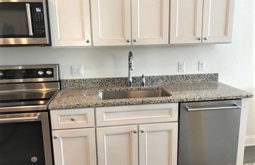 Dewey Beach Condo | Fabulous condo with balcony over the pool