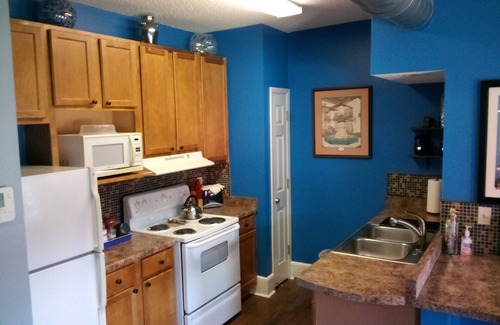 South Main Historic District Condo | Fabulous downtown condo!