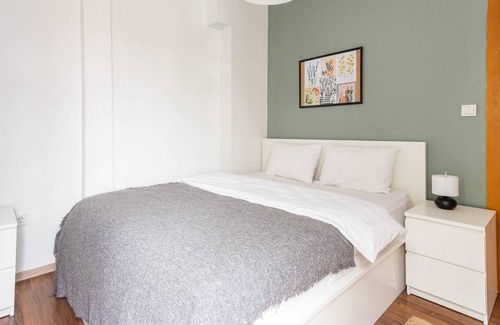 Goztepe Apartment | Fabulous Flat Near Bagdat Street in Kadikoy