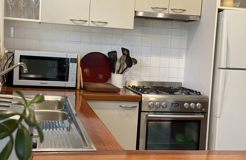 Avalon Beach House | Fabulous holiday home so close to the beach and the village!