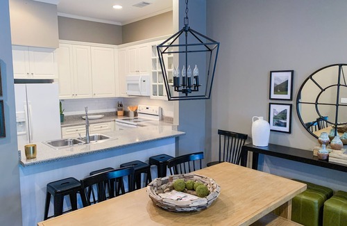 Jacksons' Gap House | Fabulous Lake Martin Townhome with Private Dock & Boat Ramp - 30 min from Auburn