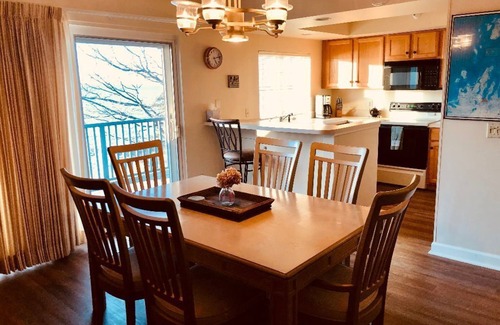 Glen Arbor Condo | Fabulous Lake Michigan beachfront condo. Incredible views of Sleeping Bear Bay