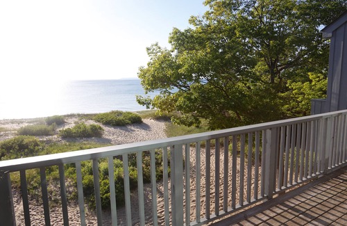 Glen Arbor Condo | Fabulous Lake Michigan beachfront condo. Incredible views of Sleeping Bear Bay