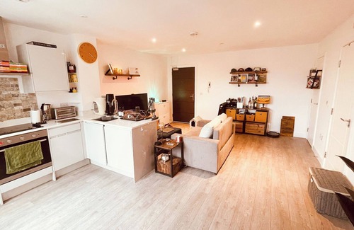Harrow Apartment | Fabulous, modern North London apartment