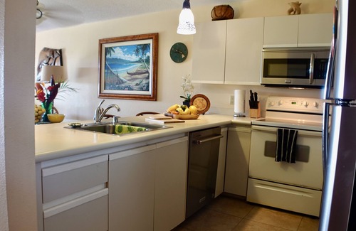 Kihei Condo | Fabulous Ocean Views from Front Row Condo!