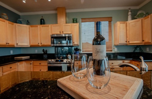 Yachats House | Fabulous Ocean Views! Miles of Sandy Beach! Dog Friendly! Shared Private Beach Access!