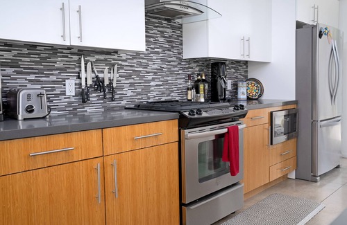 Palm Springs Condo | Fabulous Seven Lakes Golf Course Condo minutes from downtown.