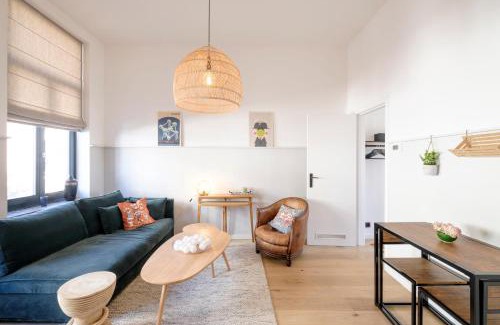 Ixelles Apartment | Fabulous studio in Châtelain area with balcony