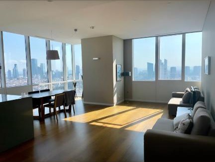 Mecidiyekoy Apartment | Fabulous two bedroom apartment on the high floor