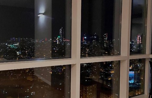 Mecidiyekoy Apartment | Fabulous two bedroom apartment on the high floor