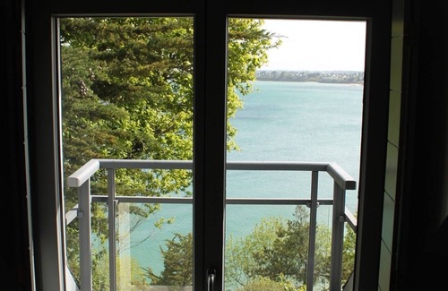 Saint-Cast-le-Guildo Villa | Fabulous Villa overlooking the sea, private escallier on a beach .