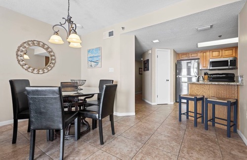 Orange Beach Condo | Fabulous vacation rental with Blue Skies and White Sand