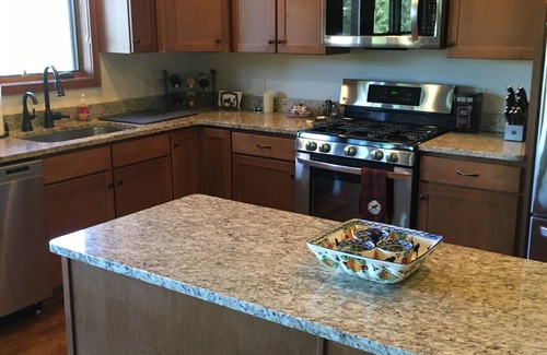 Ruidoso Apartment | Fabulous view of Sierra Blanco