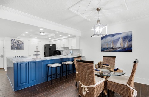 Holiday Isle Condo | 🌴Fabulous View~Pool+Tennis~Steps2Beach~2BR Shoreline Towers 1035