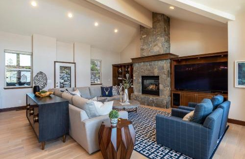 Crystal Bay House | Fabulous Views Of Lake Tahoe
