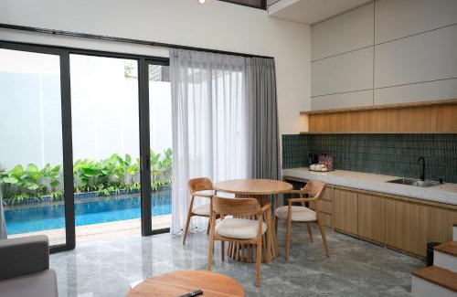 Hargomulyo Hotel | Facade Hotel by Azana